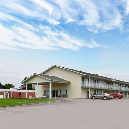 Americas Best Value Inn Knob Noster Εξωτερικό φωτογραφία