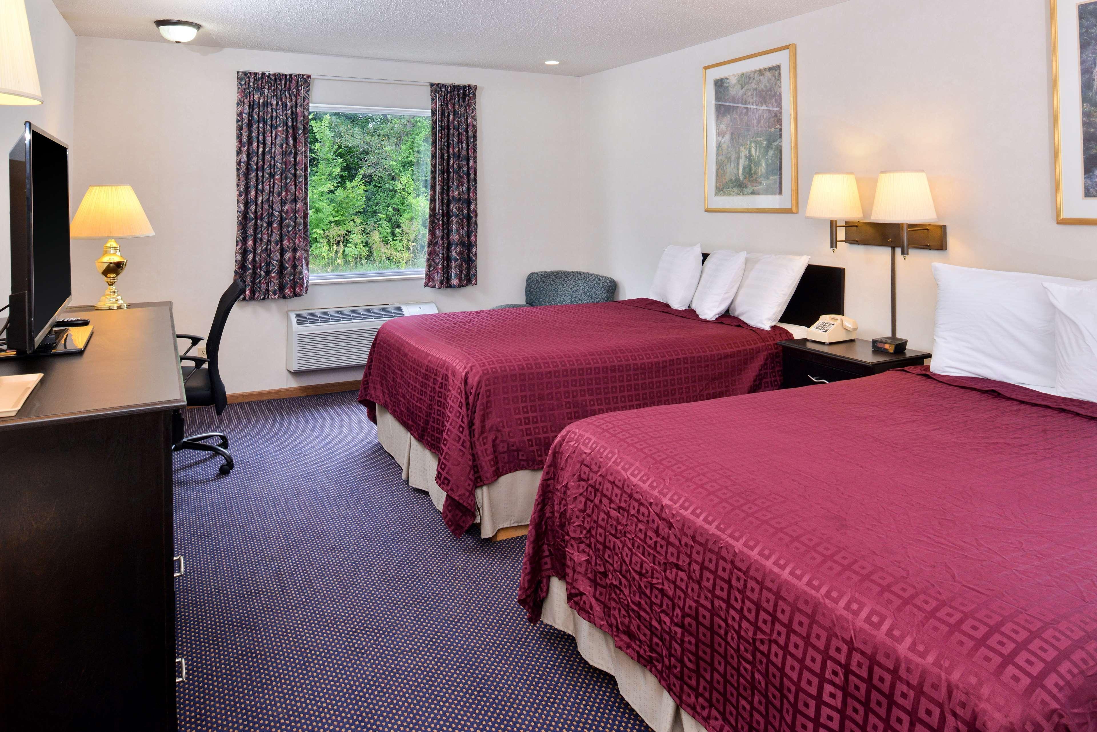 Americas Best Value Inn Knob Noster Εξωτερικό φωτογραφία